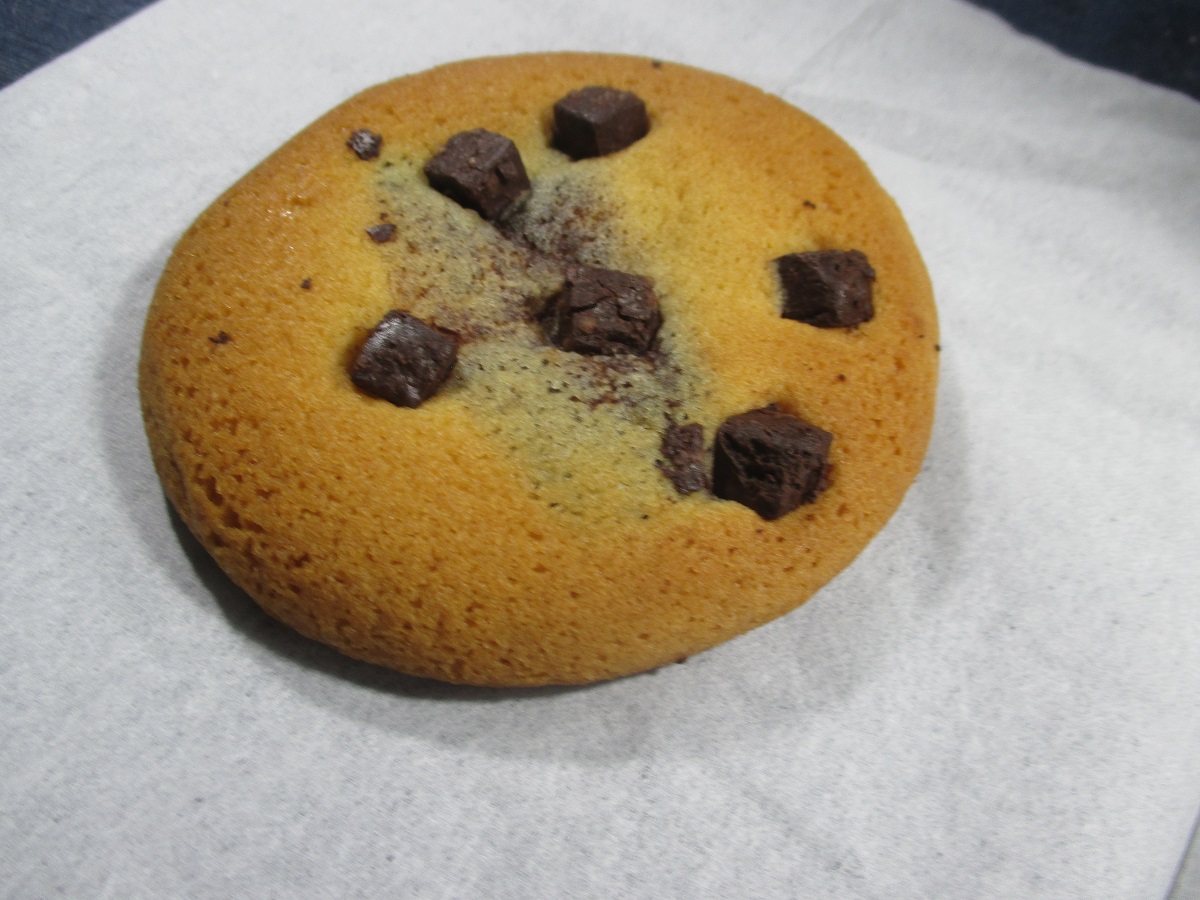 チョコレートクリームソフトクッキー